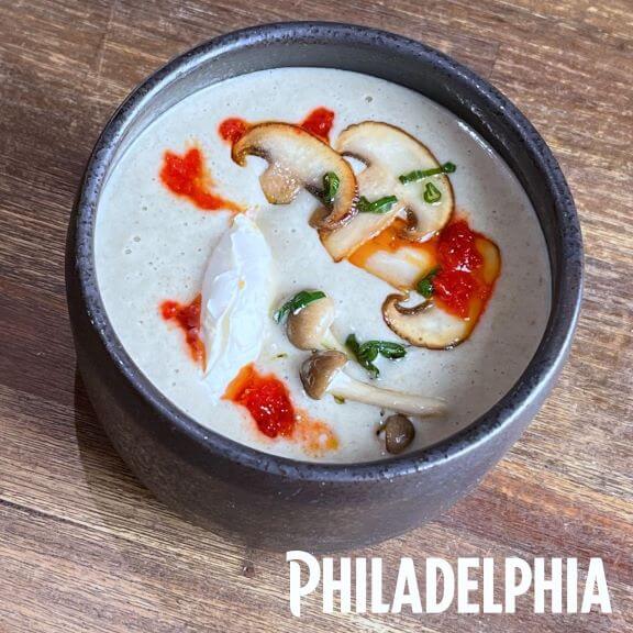 Gombakrémleves Philadelphia krémsajttal - séf: Segal Viktor