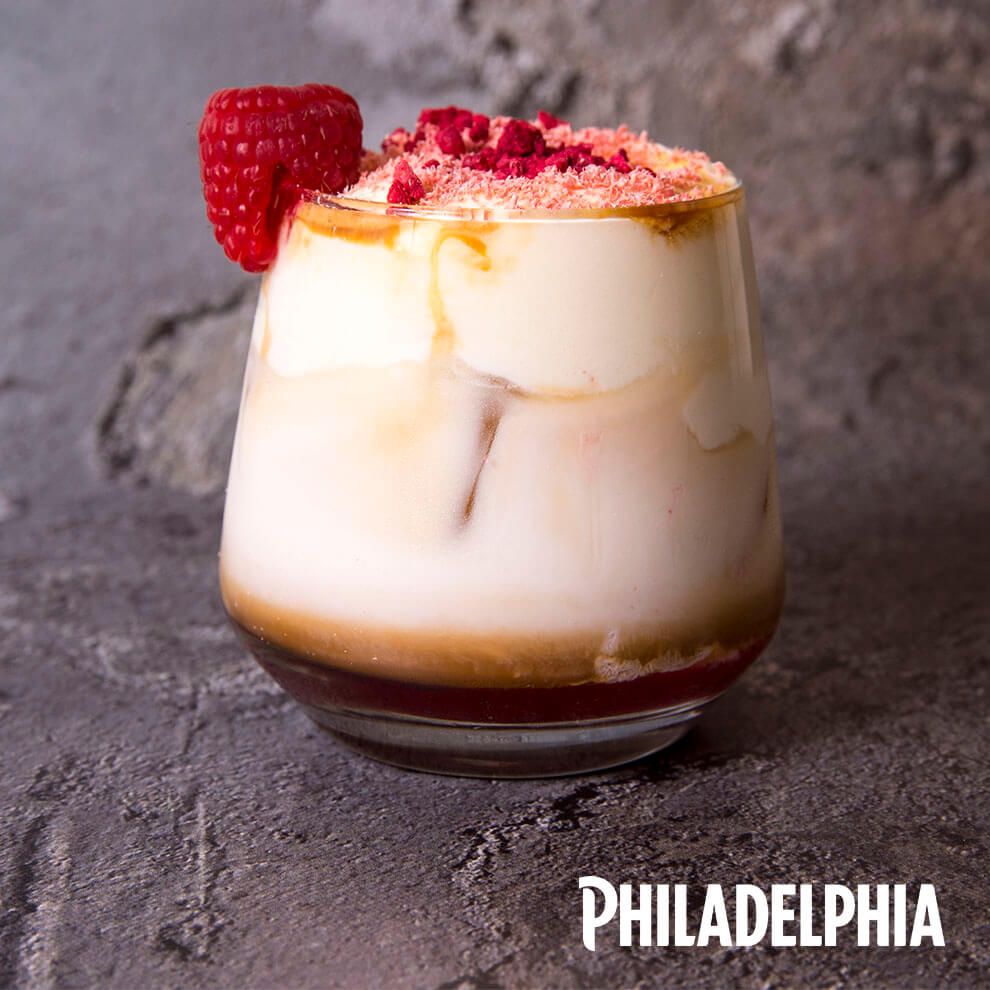 Caffe Latte desszert málnás Philadelphia krémsajttal