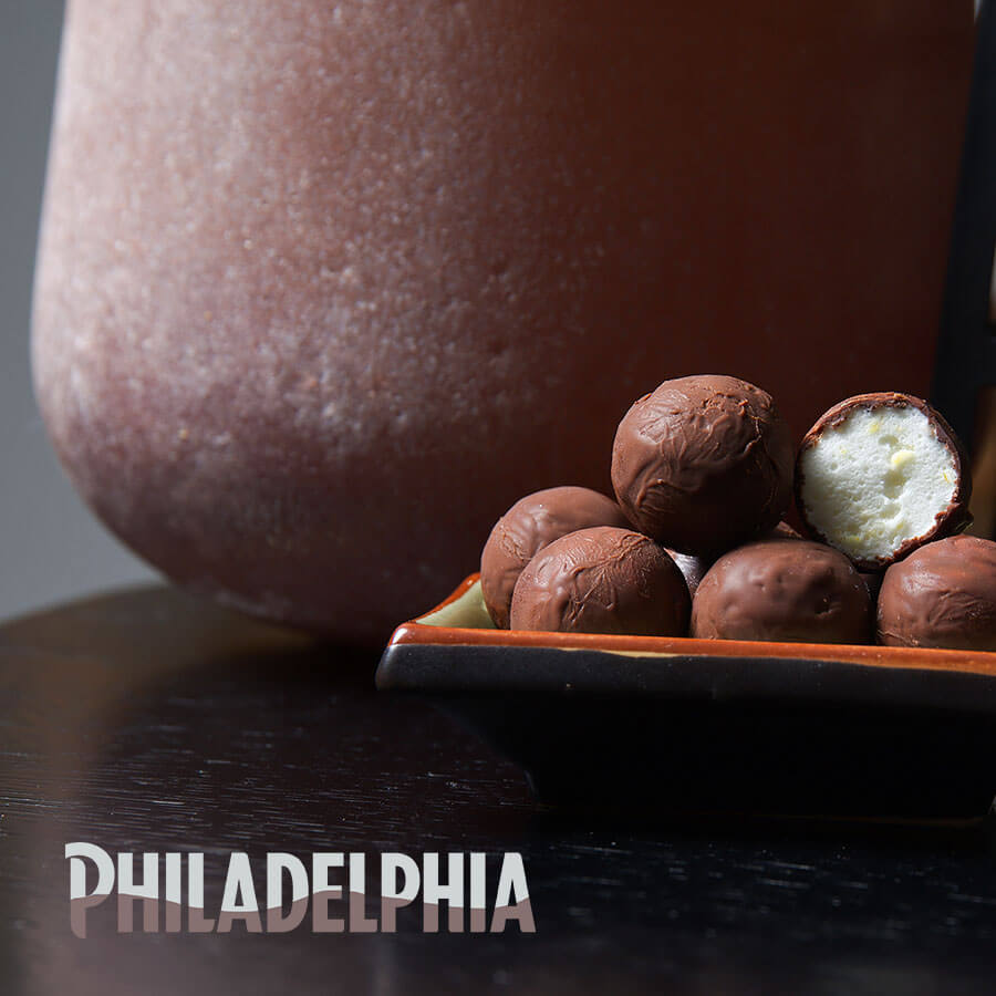 Csokoládés, mályvacukros mousse golyók  Philadelphia krémsajttal - Enzsöl Balázs receptje